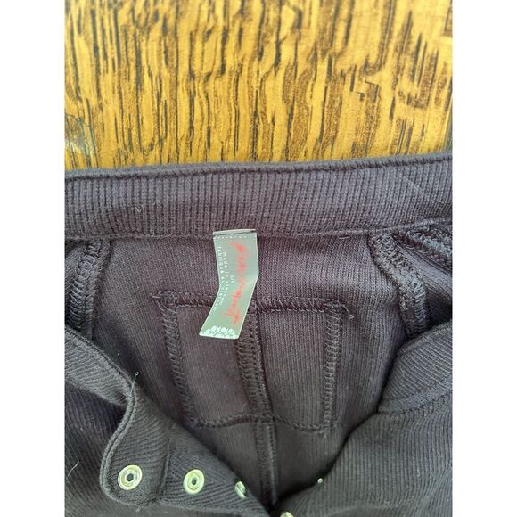 FP Movement Women's Kick Off Solid Layer Henley Size Small Black New - Picture 4 of 6